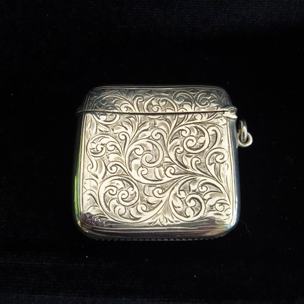 Silver Vesta Case. Hallmarked Birmingham 1946. SOLD.