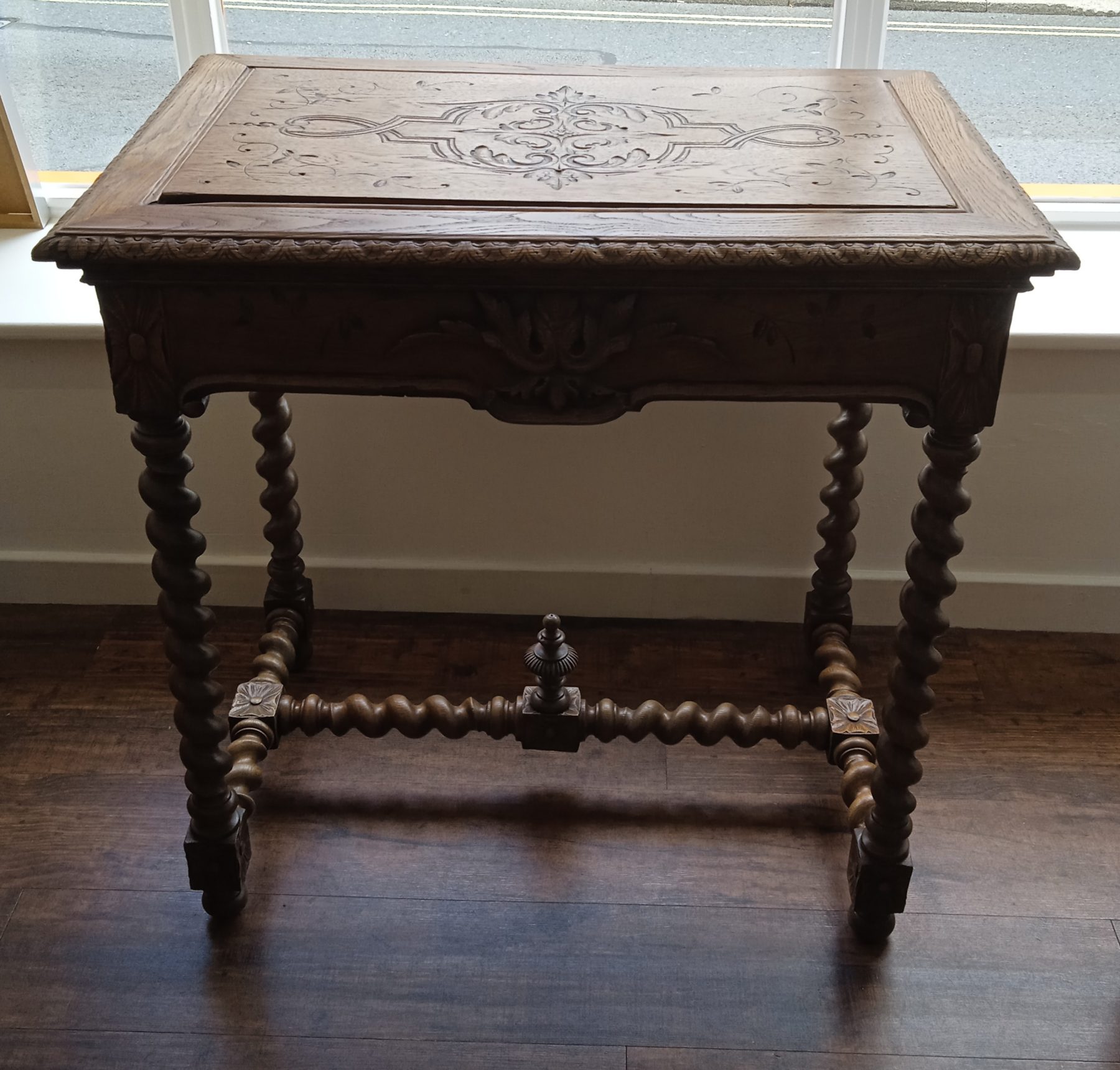 French mid-late 19th Century Carved Oak Table/Wine Cooler With Barley Twist Supports.